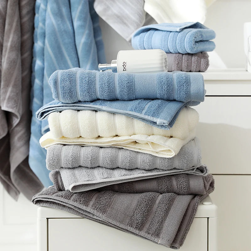 Selling Luxury Organic  Turkish TowelAbsorbent Bath Towel 70x140 Wholesale 100 Cotton Custom Hotel Bath Towels Washcloth