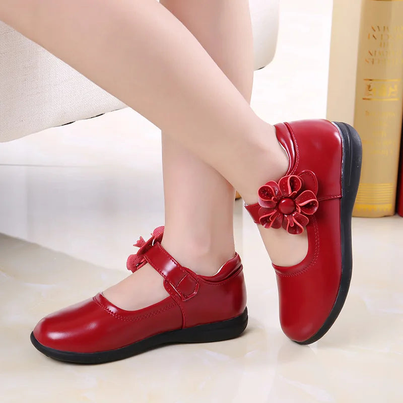 2024 Spring Autumn Girls' Leather Dress Shoes New Baby Princess Table Performance Shoes Style Children's Leather Shoes