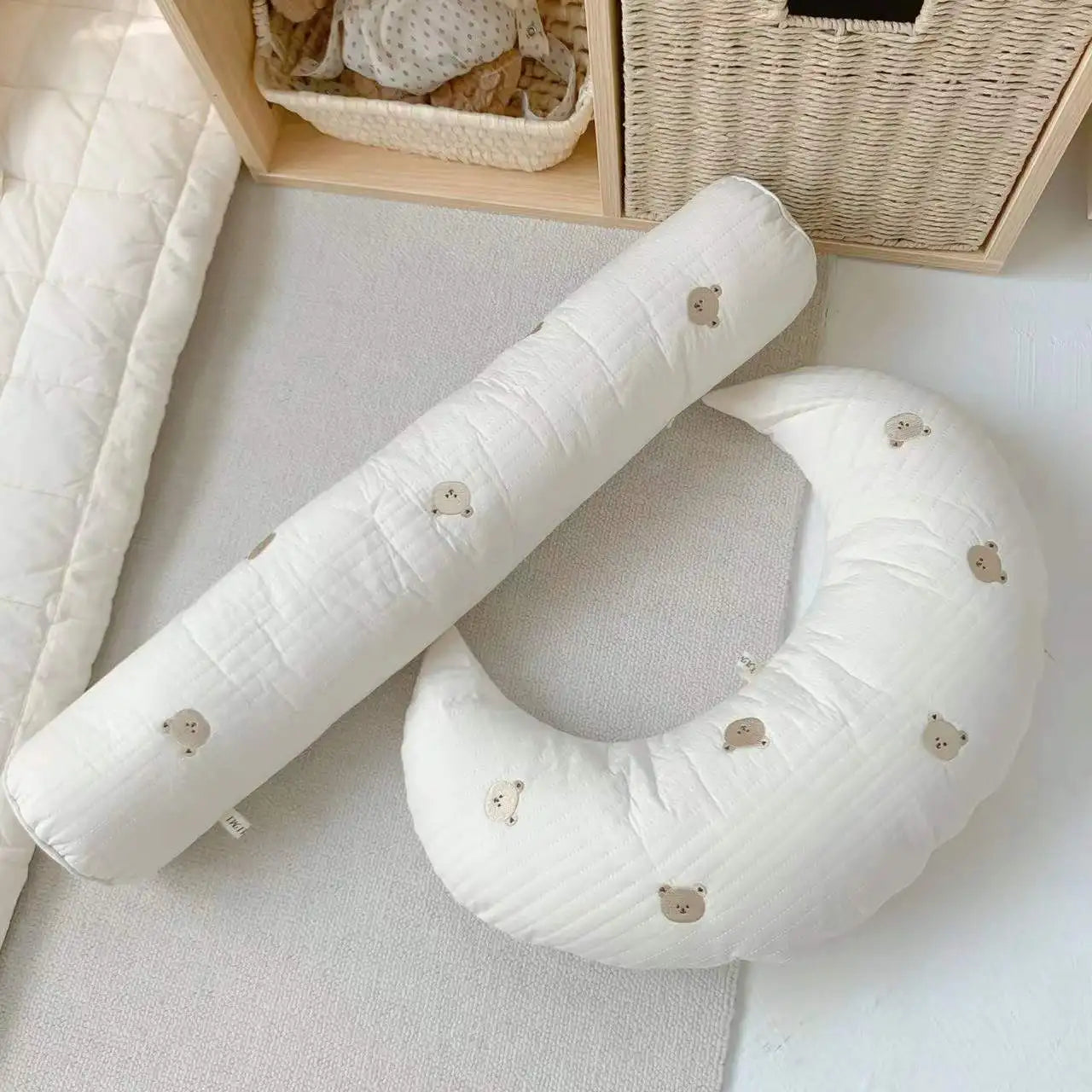 Newborn Organic Cotton Eco-Friendly Air-permeable Moon Roll Cylinder Pillow with Feeding Support for Baby Sleeping Nursery