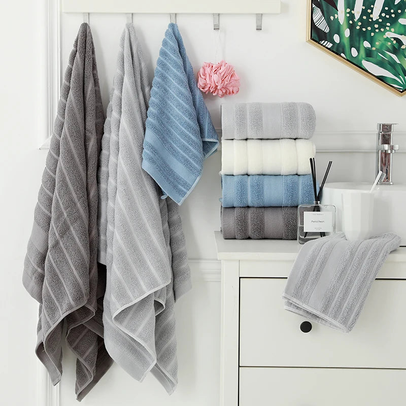 Selling Luxury Organic  Turkish TowelAbsorbent Bath Towel 70x140 Wholesale 100 Cotton Custom Hotel Bath Towels Washcloth