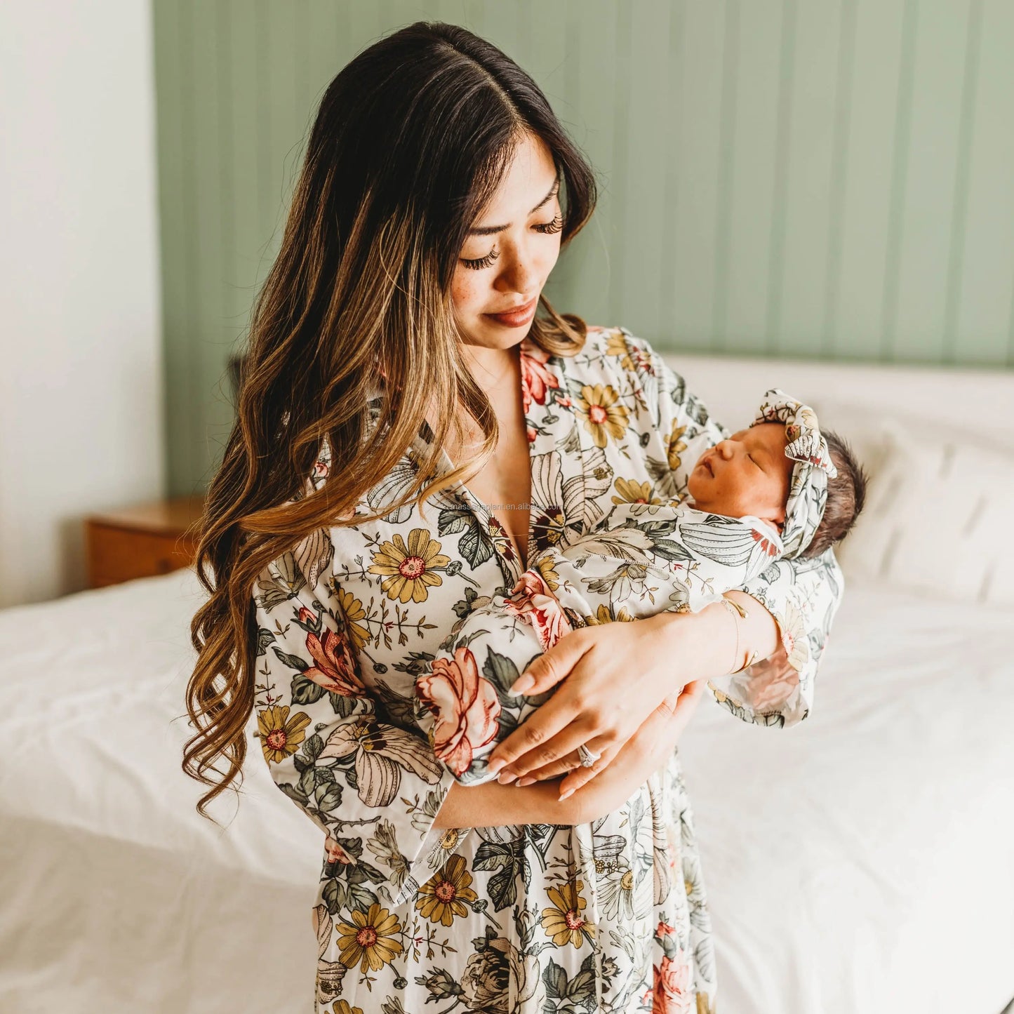 Bamboo Rayon Maternity Matching Bath Robes Gown and Baby Swaddle Receiving  Blanket Pregnancy Period Robe