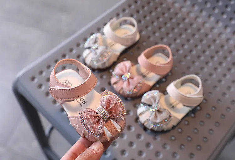 2025 Summer Bow Rhinestone Princess Sandals for Baby Girls Soft Lightweight Toddler Shoes Breathability