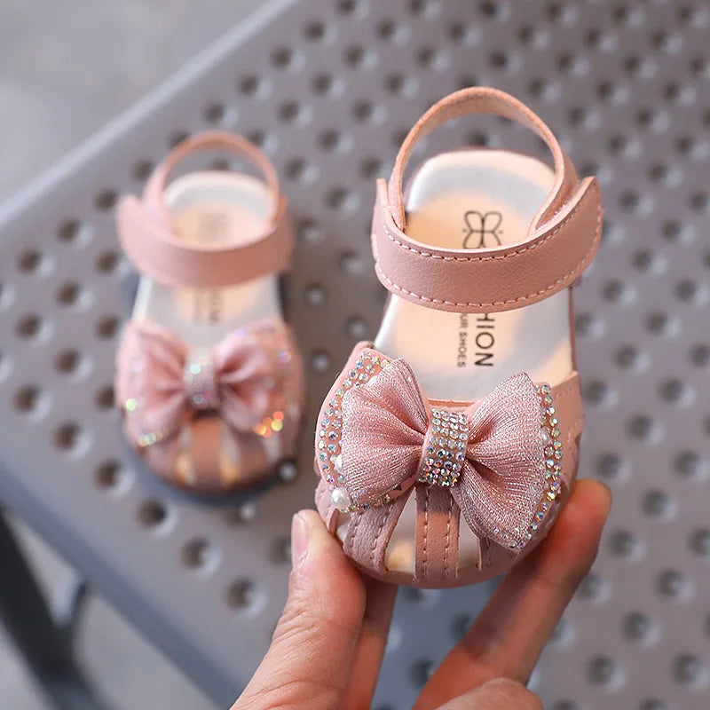 2025 Summer Bow Rhinestone Princess Sandals for Baby Girls Soft Lightweight Toddler Shoes Breathability