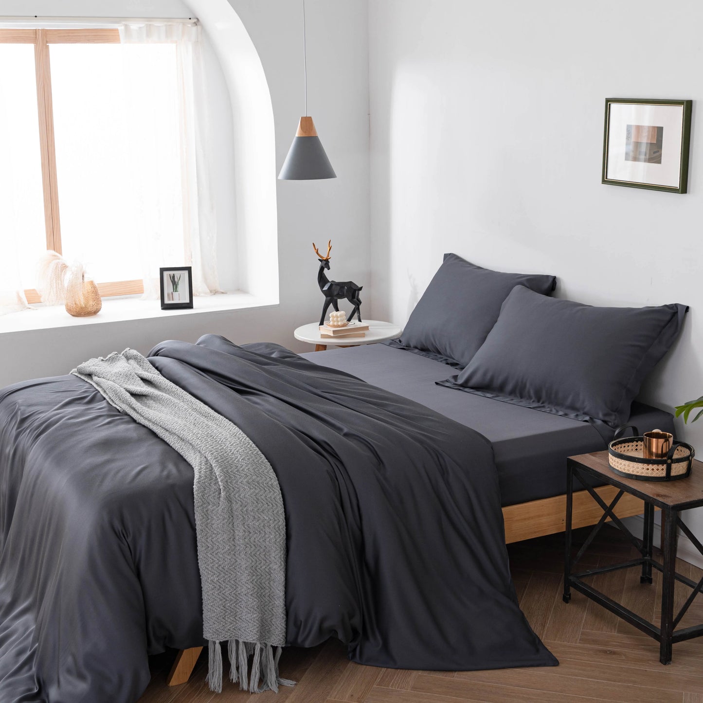 100% Sateen Bamboo Bed Linen Sheet Set Pillow Cases,Top Sheet,and Fitted Sheet Queen