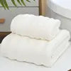 Selling Luxury Organic  Turkish TowelAbsorbent Bath Towel 70x140 Wholesale 100 Cotton Custom Hotel Bath Towels Washcloth