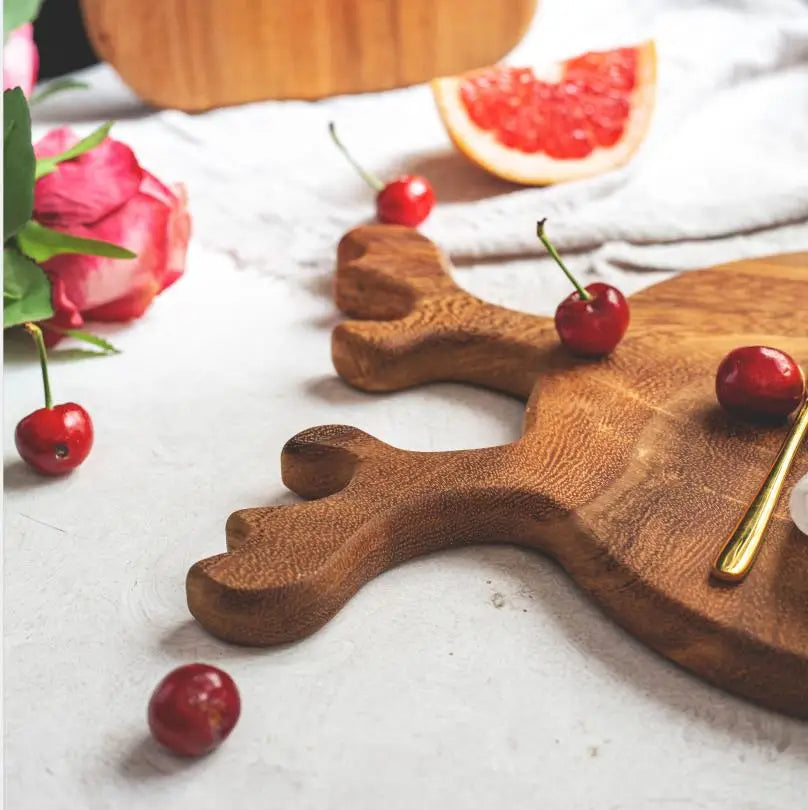 BAIYI Custom Kitchen Round Wooden Cutting Board Set with Walnut Acacia Bamboo 43x28cm 2cm Thick Recyclable Model WLCB04