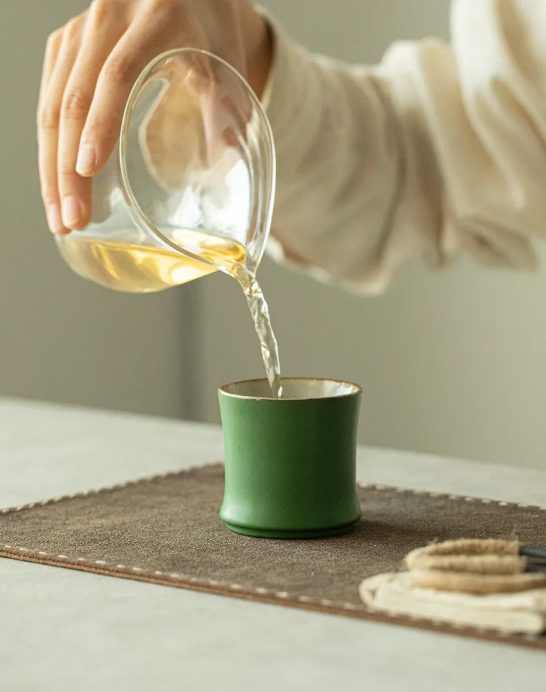 Modern Disposable Ceramic Green Glazed Travel Kung Fu Tea Set High-end Master Cup Ceramic Teacup Bamboo Cup