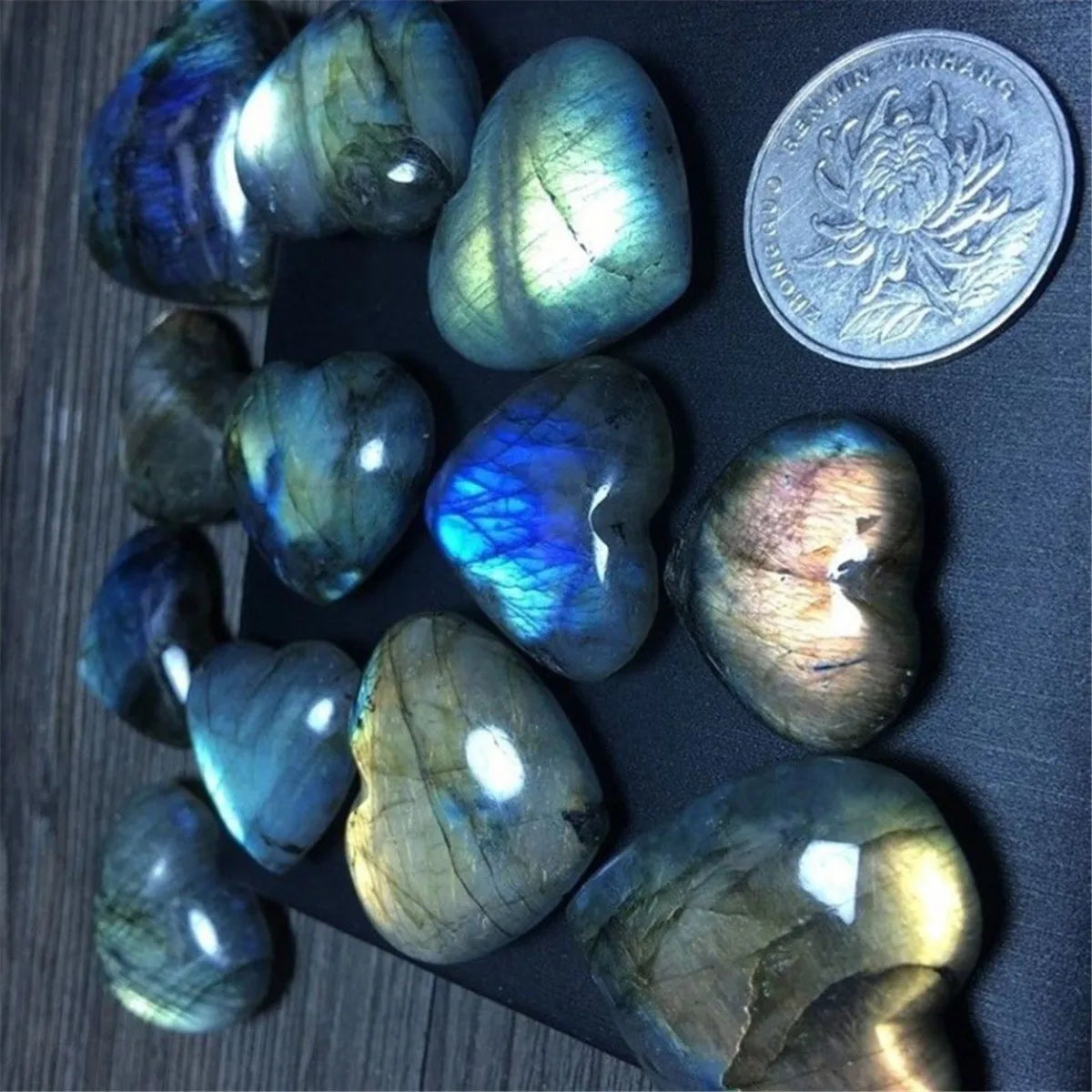 Madagascar Quartz Labradorite Natural Crystal Gemstones Rock Polished Heart Shape Pendants Stone