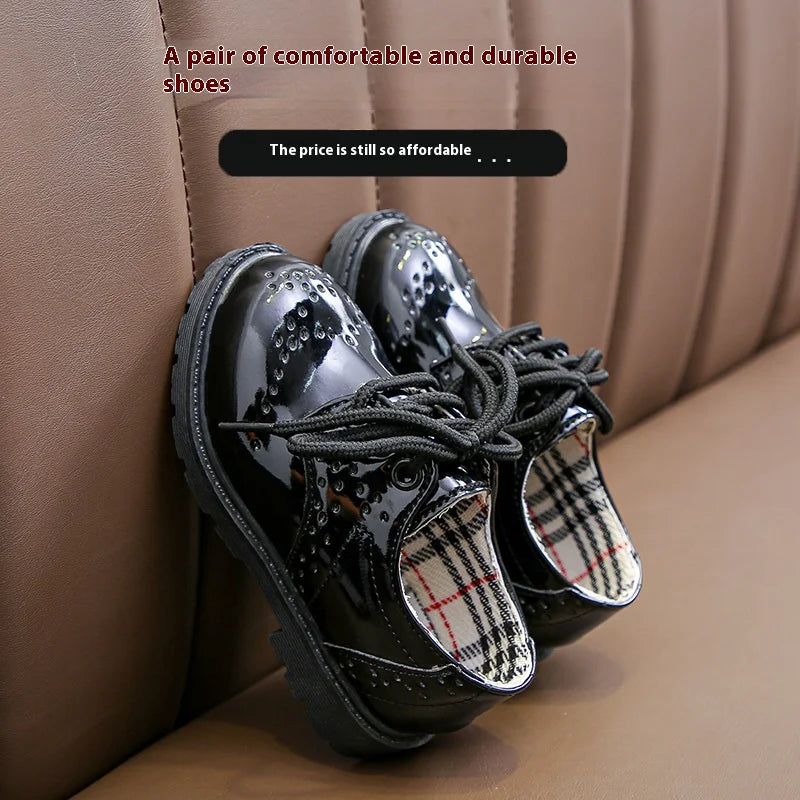 Children's Summer Winter Fashion Slip-On Dress Shoes Baby Hosts Performance Hollow Lace-Up Gright-Faced Boy's Girl's Magic