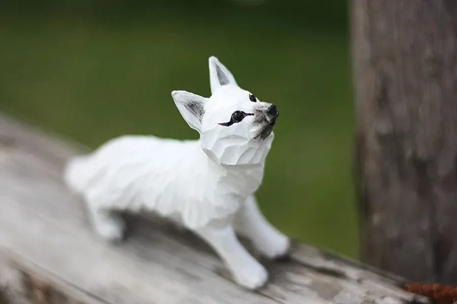 Modern Art Fox Wood Carving Ornaments Solid Wood Handicrafts Red White Foxes Home Decor Desk Decor Animal Figurine Statue