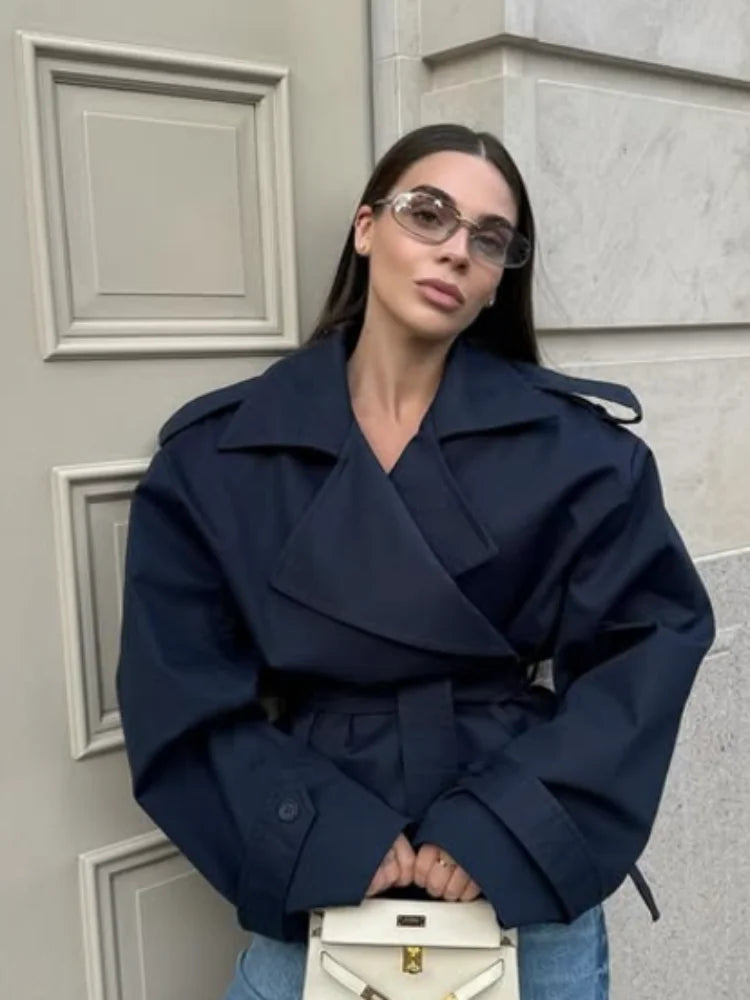 Women Lapel Lace Up Trench Coat Fashion Lace Up Full Sleeve Button Short Thin Windbreak 2026 New Lady Daily Street Outerwear